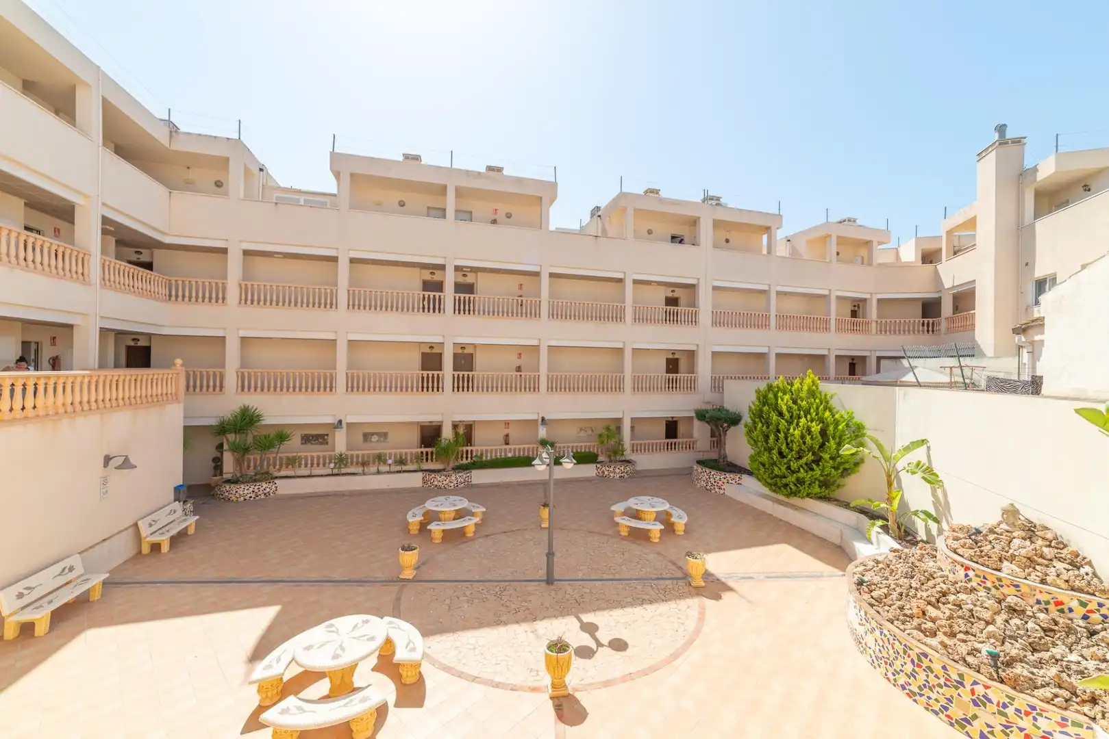 Vista exterior de Apartamento en venta en San Pedro del Pinatar con Trastero, Amueblado y Alarma