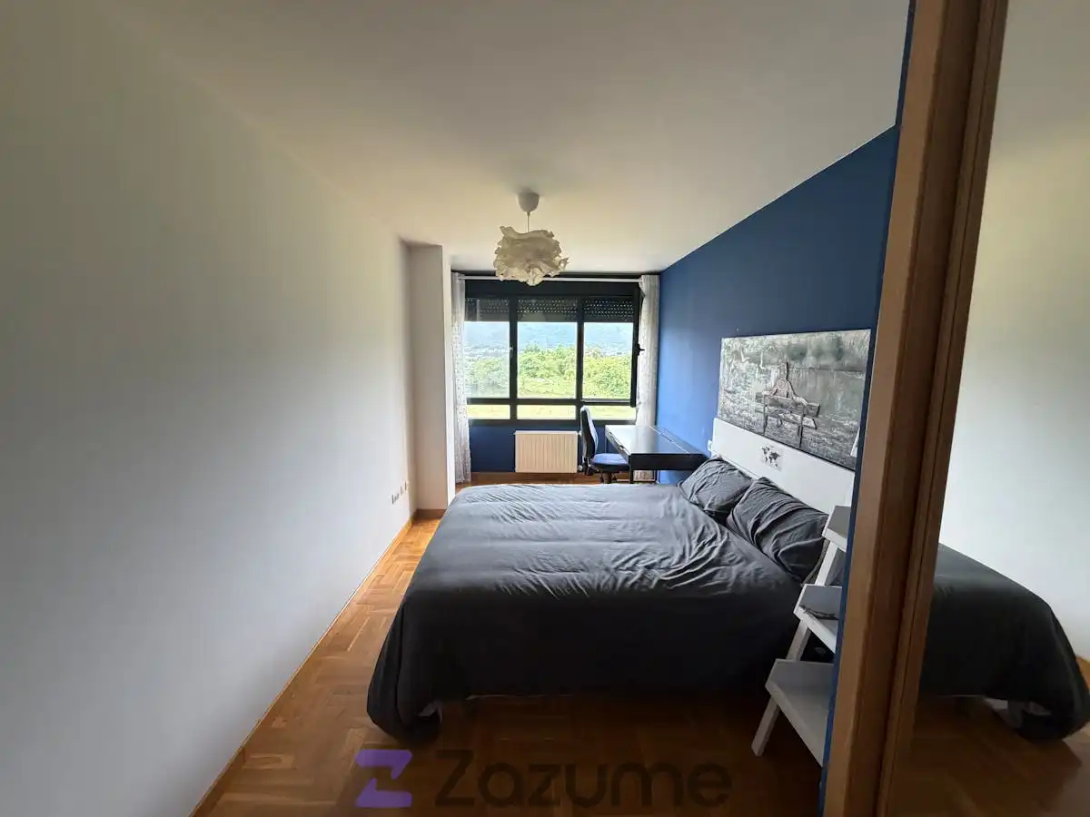 Bedroom of Flat for rent in Llanes  with Heating, Furnished and Oven