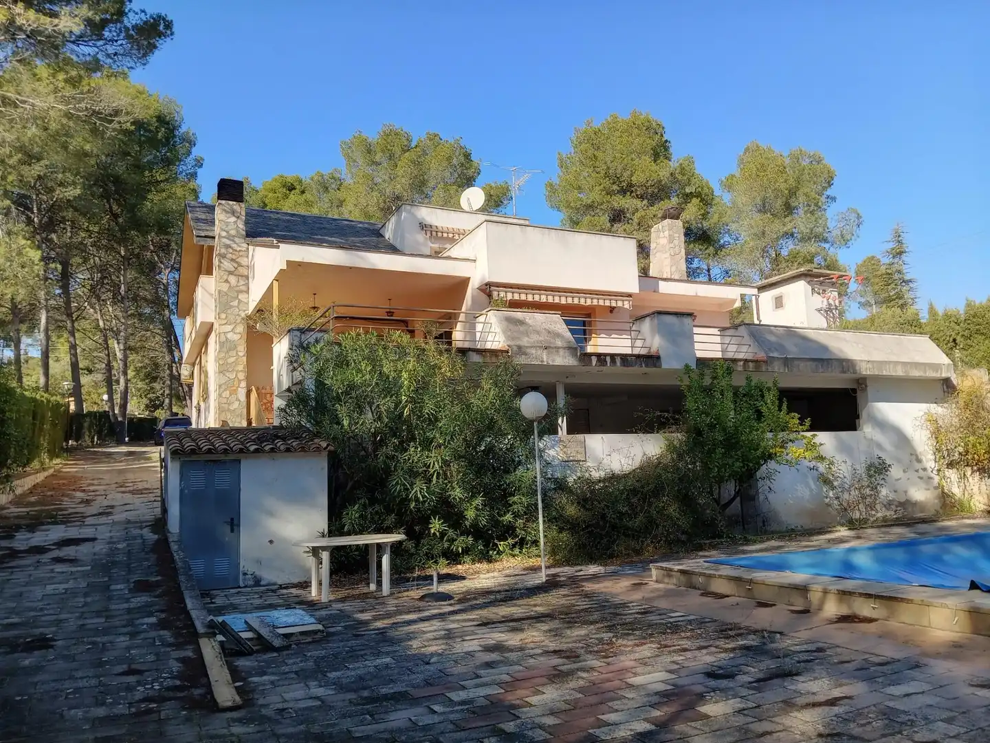 Detached house with pool for sale in Cocentaina