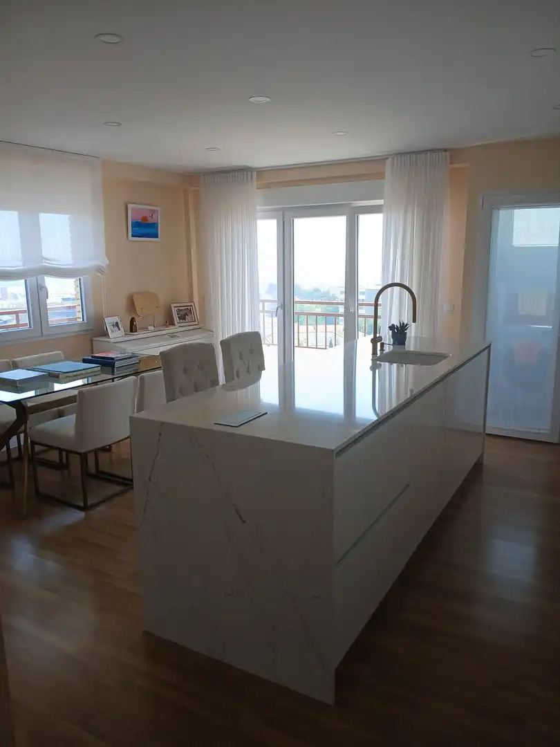 Cuina de Pis en venda en Huelva amb Aire condicionat, Calefacció i Terrassa
