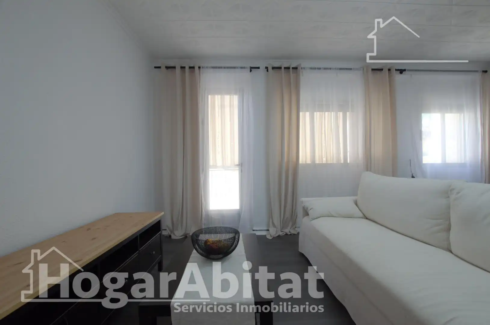 Dormitori de Pis en venda en Cullera amb Balcó