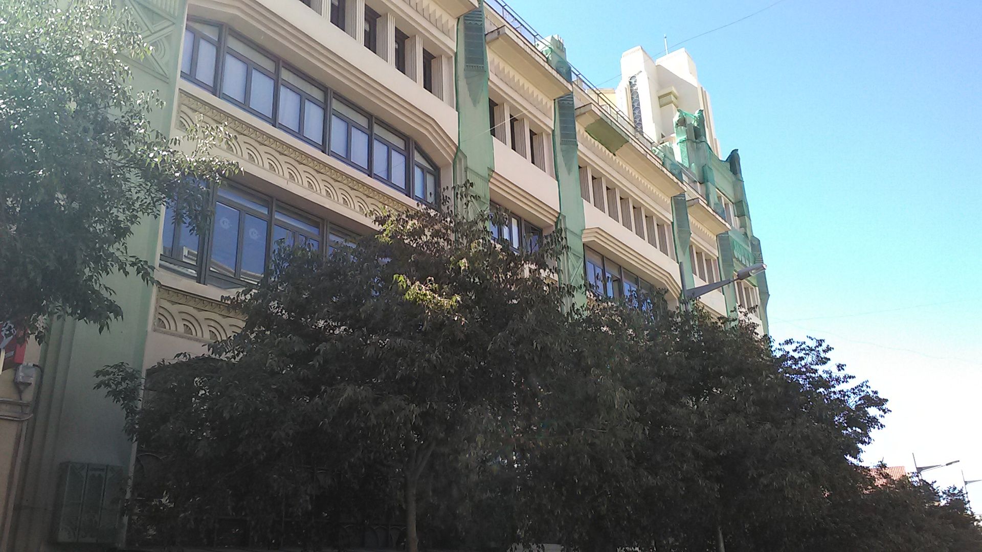 Vista exterior de Oficina en venda en Manresa