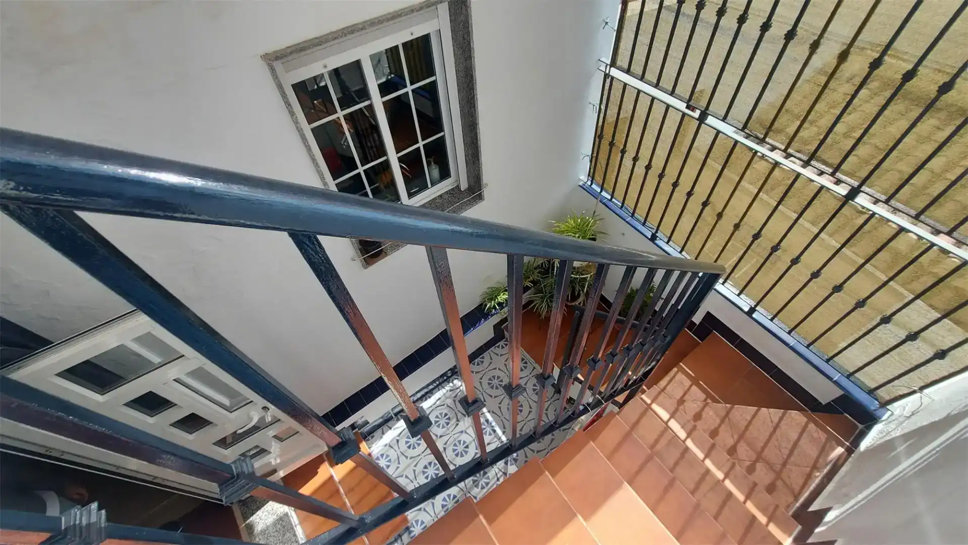 Terrassa de Casa adosada en venda en Ubrique amb Aire condicionat i Balcó