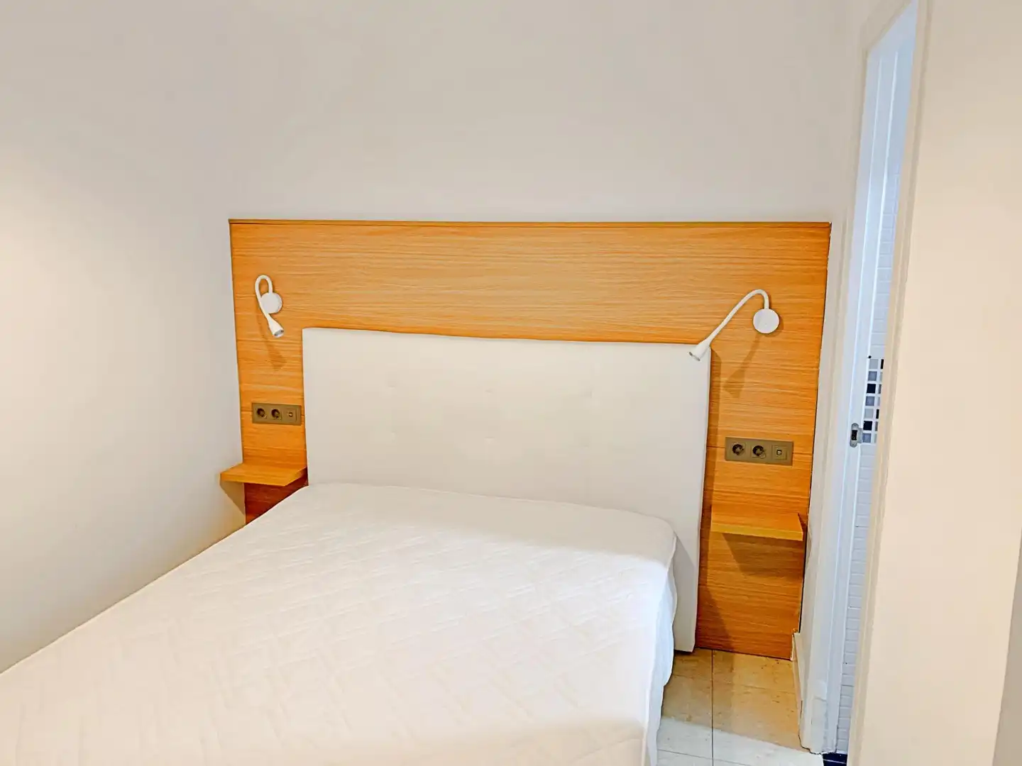 Habitación de Piso en venta en Madrid con Calefacción, Terraza y Amueblado