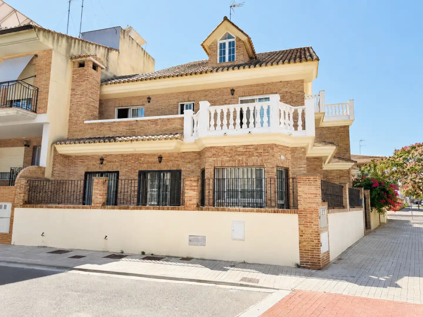 Maison avec terrasse à vendre à Sagunto ciudad, imagen 7