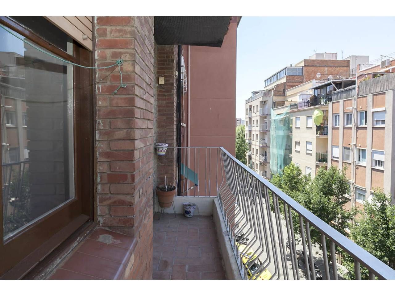 Balcony of Flat for sale in L'Hospitalet de Llobregat  with Balcony
