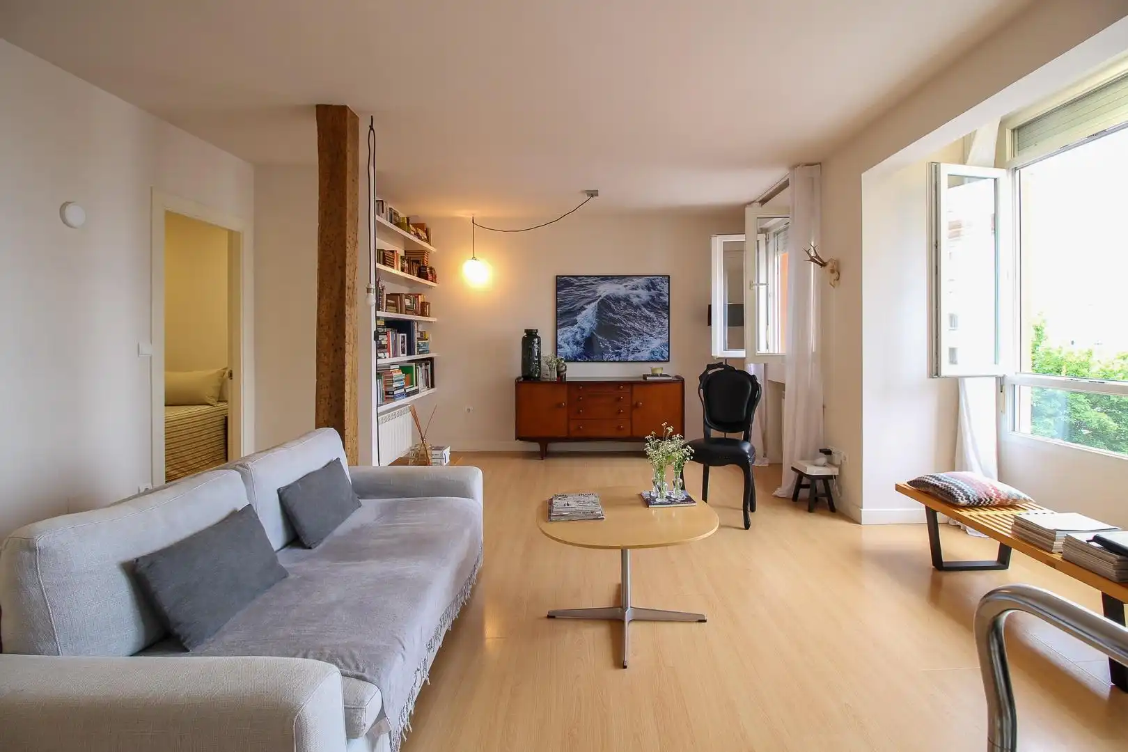 Sala de estar de Piso en venta en Santander con Calefacción, Parquet y Amueblado