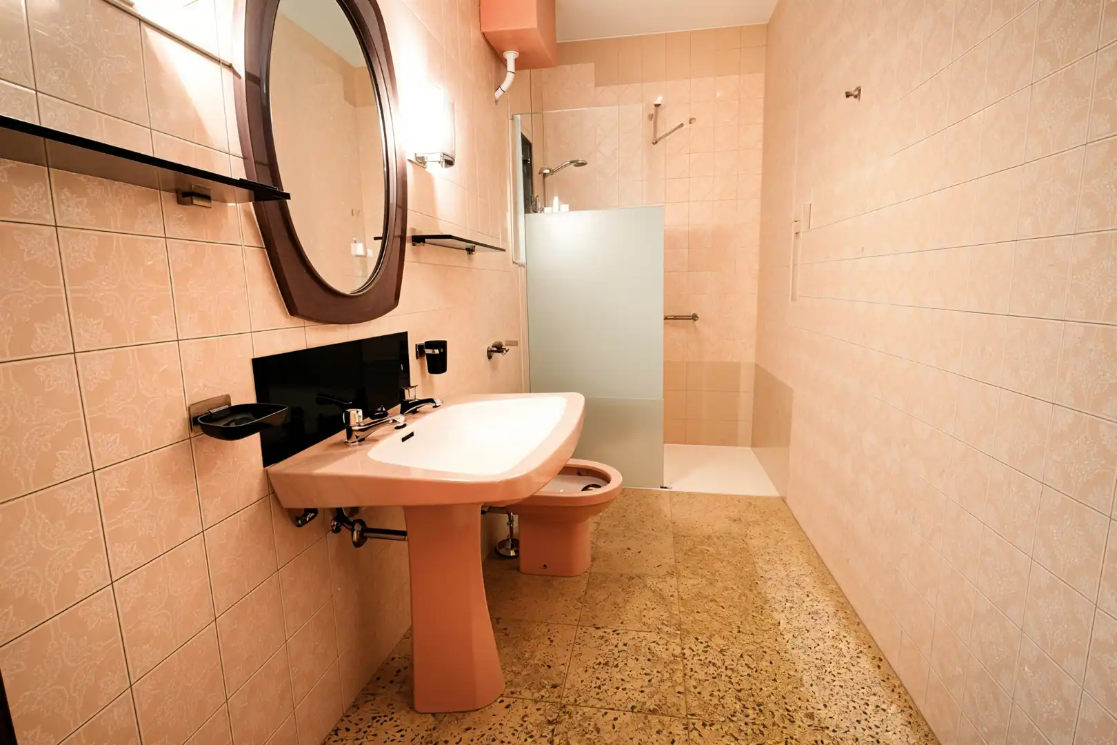 Badezimmer von Wohnung zum Verkauf in Barcelona mit Terrasse und Balkon