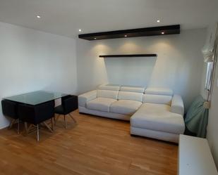 Sala d'estar de Pis de lloguer en  Barcelona Capital amb Parquet