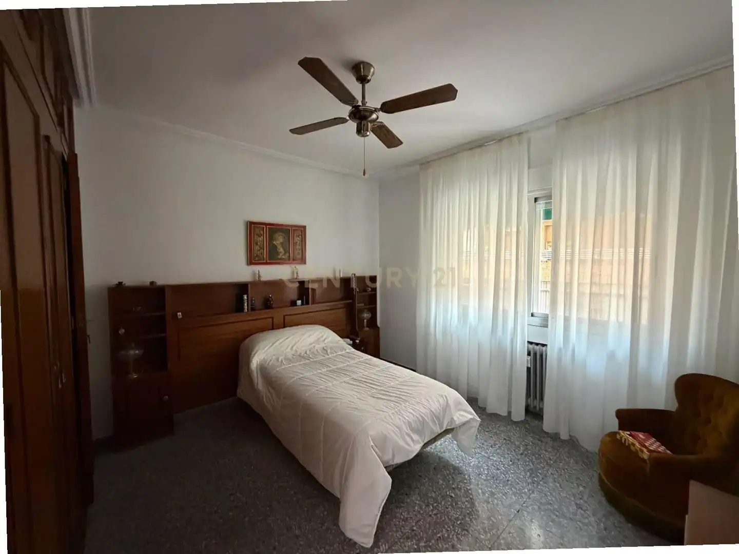 Bedroom of Flat for sale in Cáceres  with Air Conditioner and Washing machine