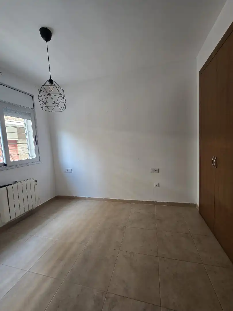 Flat for sale in Terrassa  with Air Conditioner, Heating and Oven