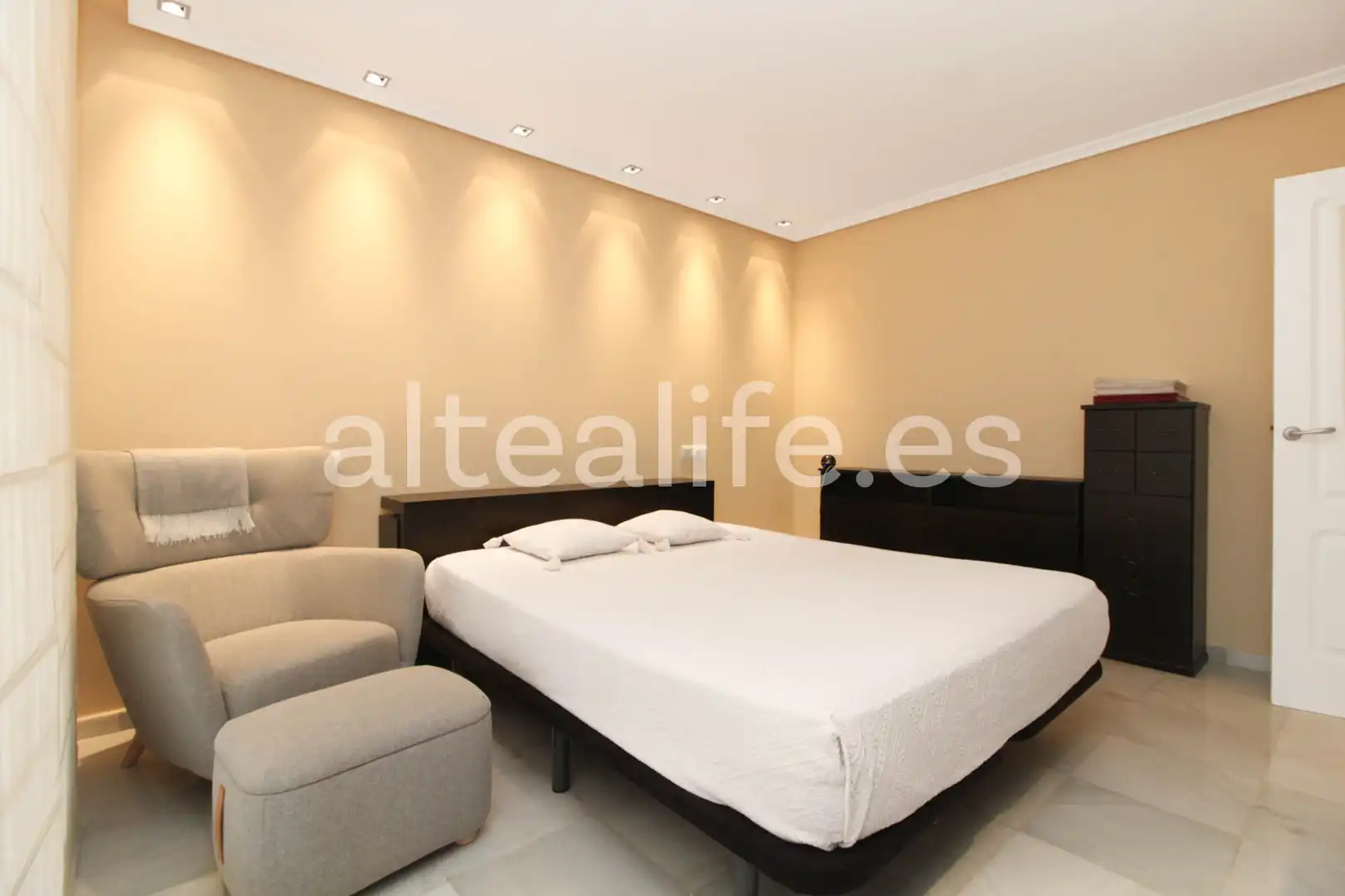 Habitación de Apartamento en venta en Altea con Aire acondicionado, Calefacción y Jardín privado