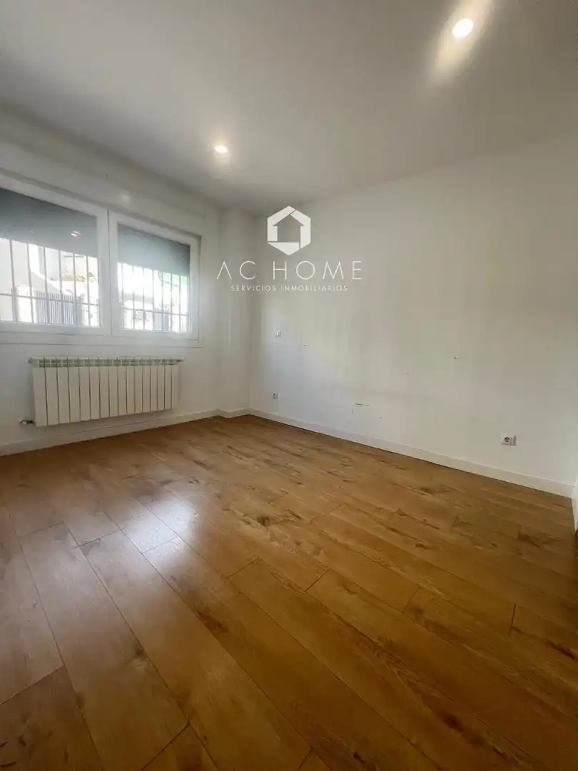 Habitación de Piso de alquiler en Campo Real con Aire acondicionado, Calefacción y Piscina