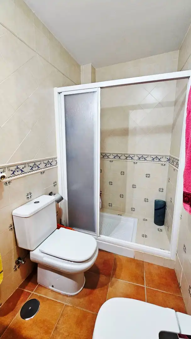 Bany de Casa o xalet en venda en Linares de la Sierra amb Traster