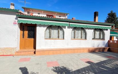 Exterior view of House or chalet for sale in Santa Coloma de Farners  with Terrace