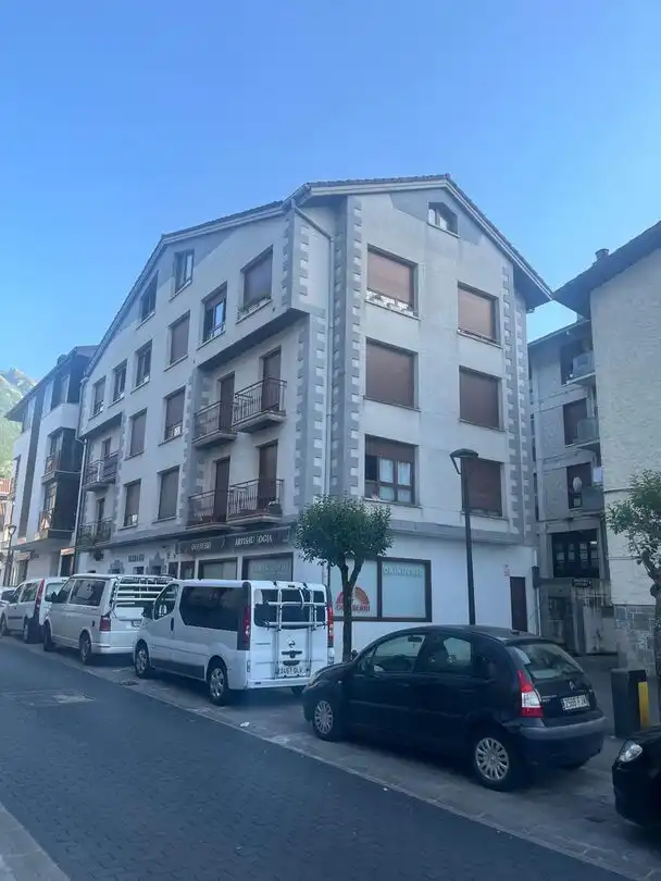 Exterior view of Flat for sale in Amezketa  with Heating, Storage room and Balcony