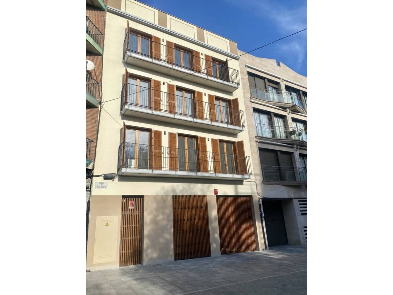 Exterior view of Flat to rent in Sant Cugat del Vallès  with Air Conditioner, Heating and Parquet flooring