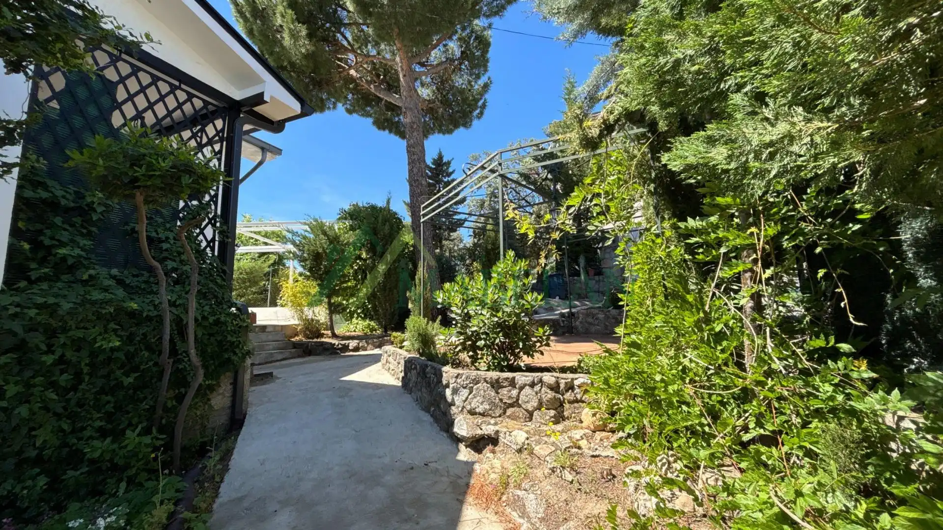 Jardín de Casa o chalet en venta en Las Rozas de Madrid con Piscina comunitaria