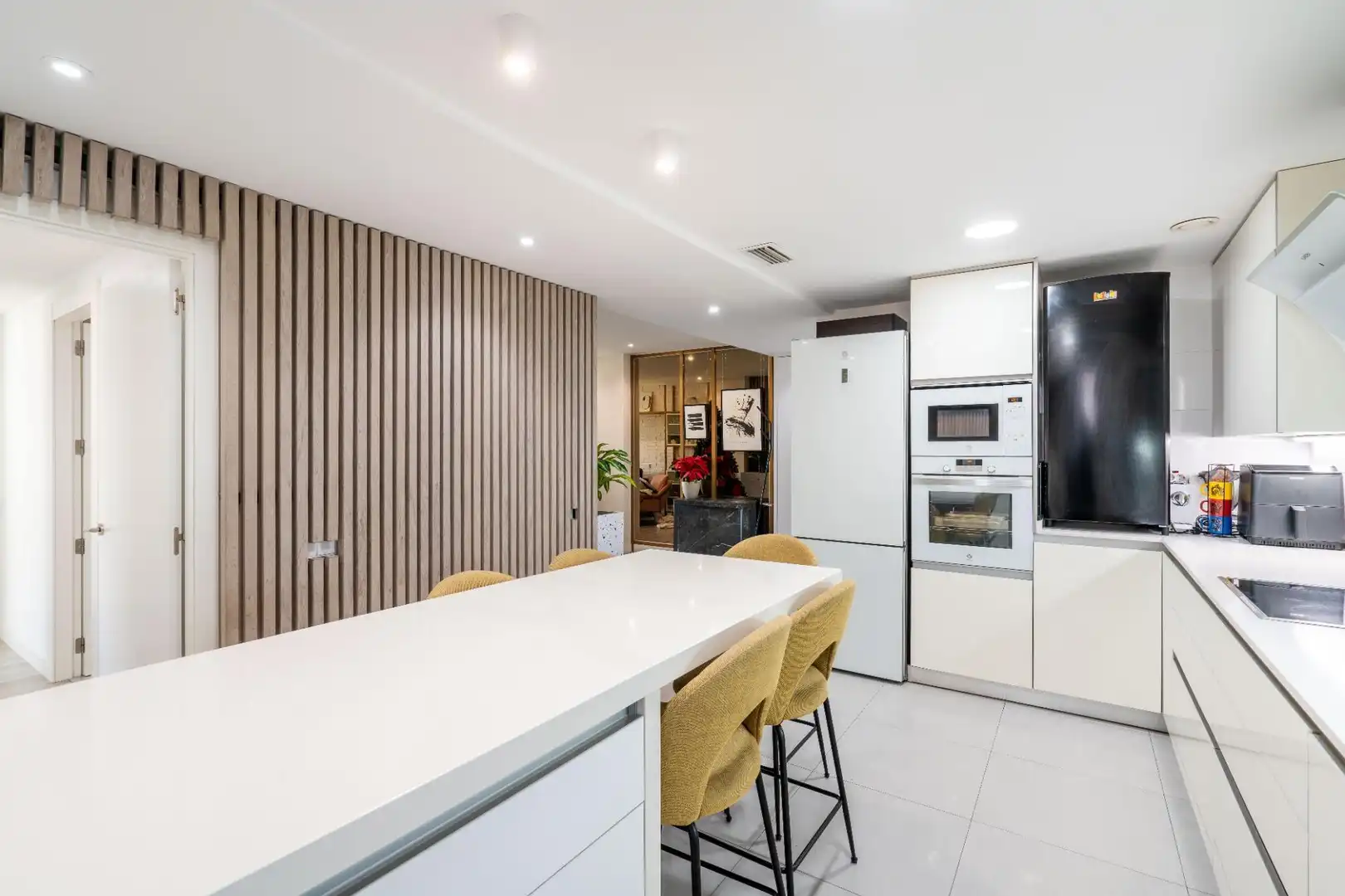Cocina de Piso en venta en Almería con Aire acondicionado, Calefacción y Jardín privado