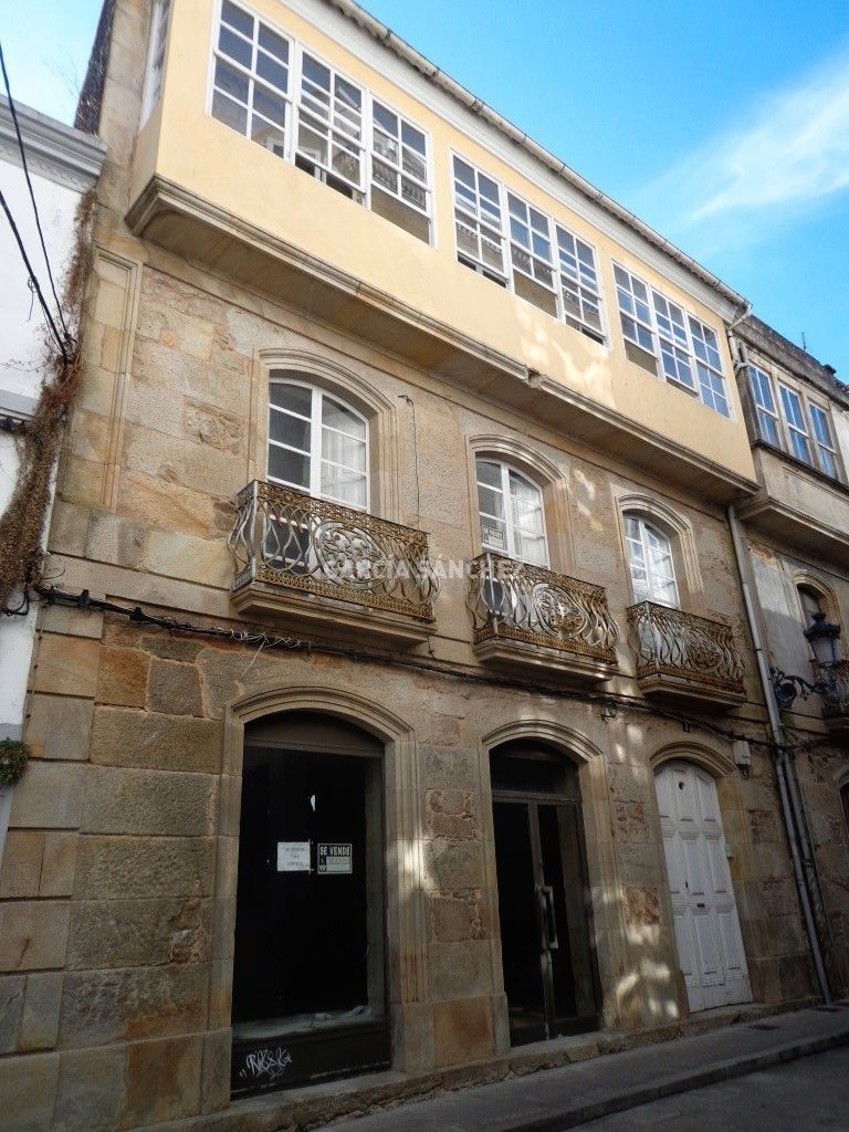 Vista exterior de Casa adosada en venda en A Pobra do Caramiñal amb Balcó