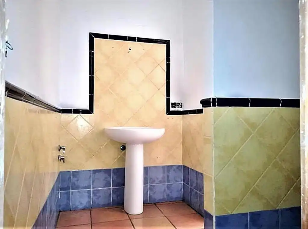 Baño de Piso en venta en Ohanes