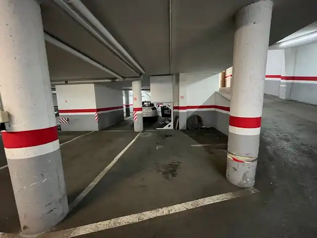 Einzelparkplatz mit Aufzug zum Verkauf in Carrer de Gorina 4, imagen 3