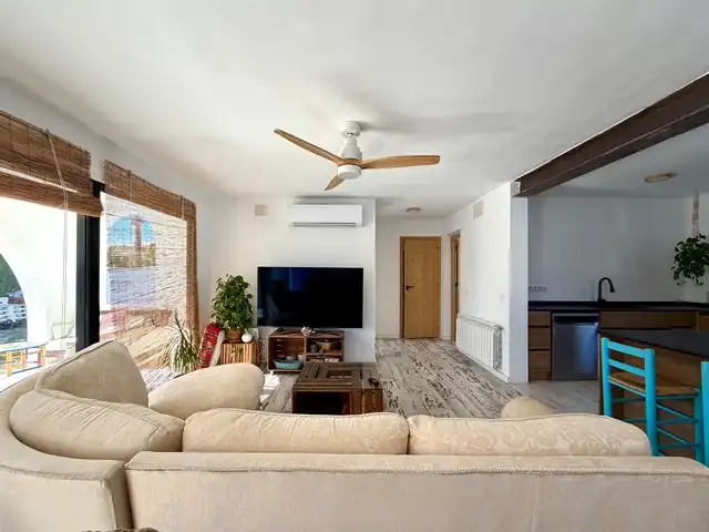 Sala de estar de Casa o chalet en venta en Dénia con Aire acondicionado, Calefacción y Jardín privado