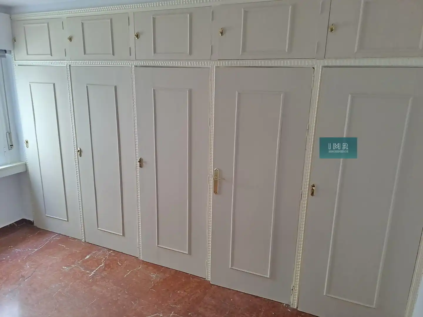 Bedroom of Flat for rent in Sevilla  with Air Conditioner and Storage room