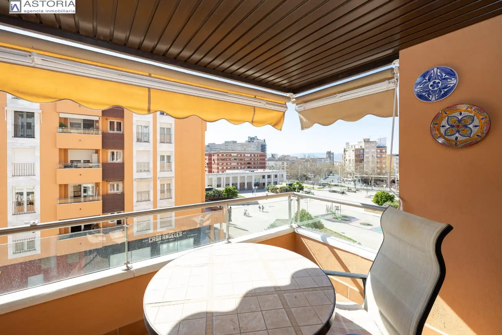 Appartement avec terrasse à vendre à Plaza CIUDAD DE LOS CARMENES, imagen 18