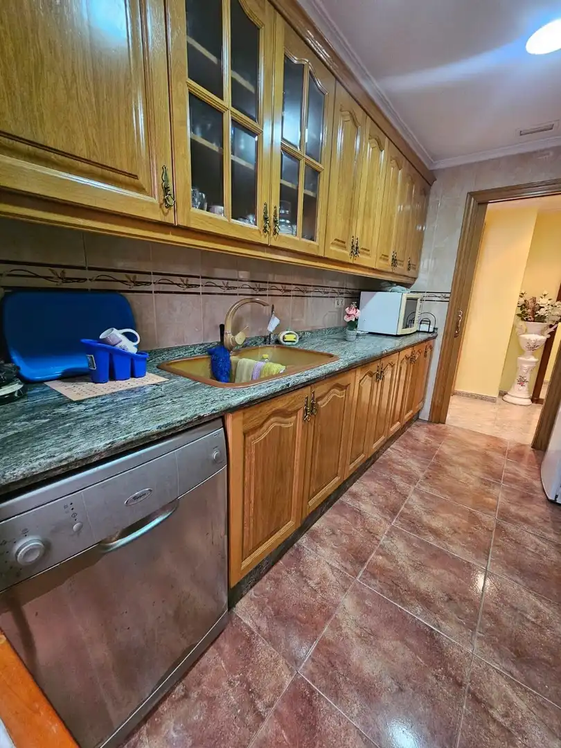 Kitchen of Flat for sale in Valencia  with Air Conditioner, Storage room and Balcony