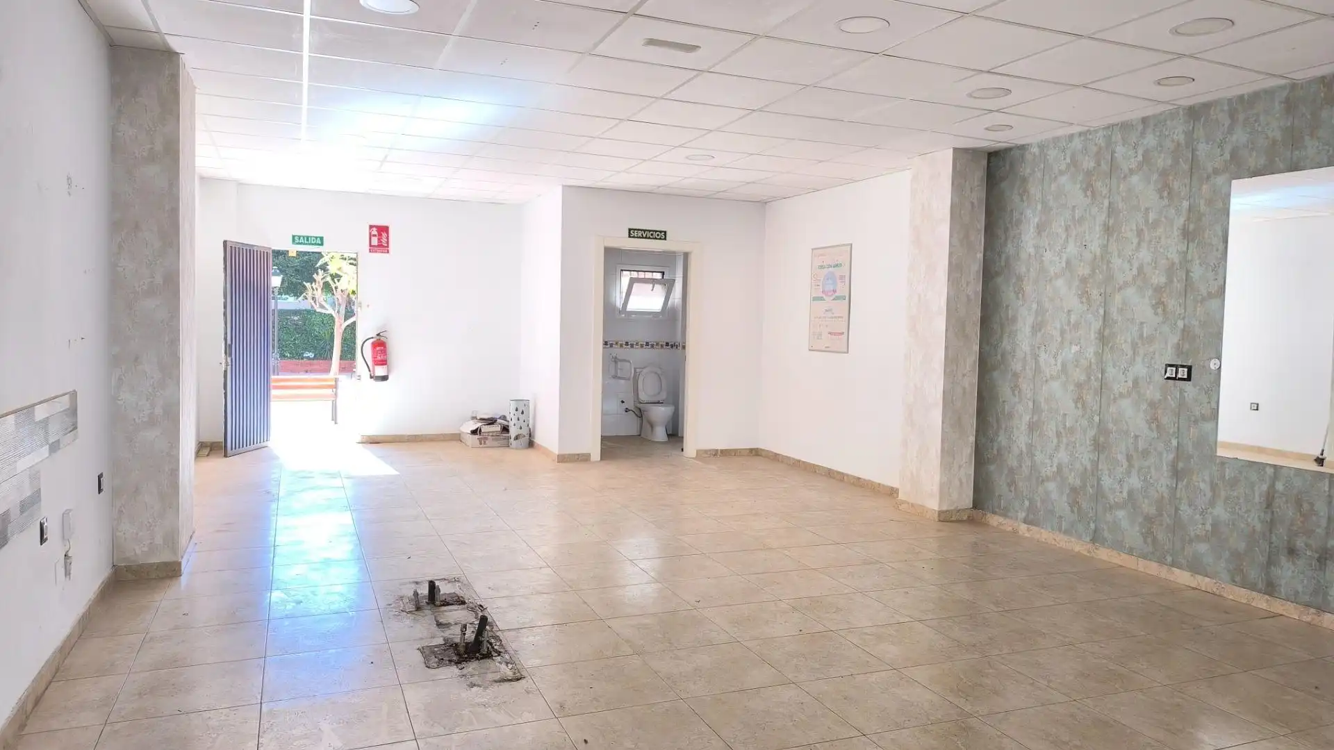 Geschaftsraum zur Miete in Almería, Almería