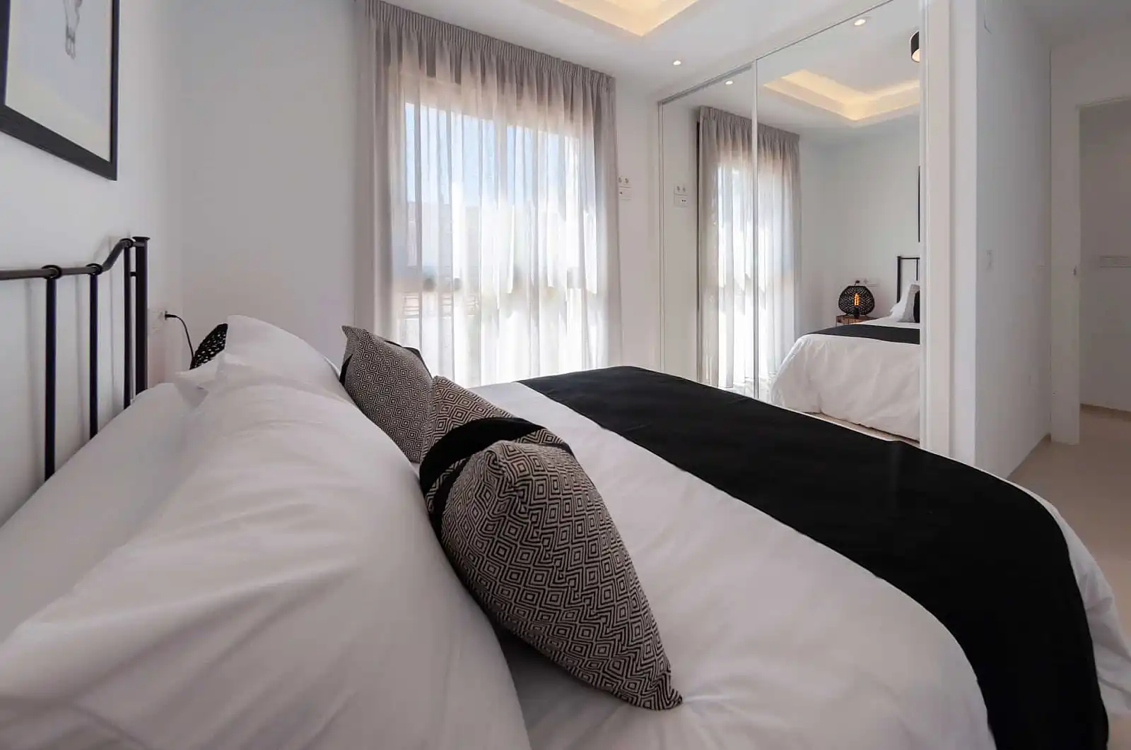 Dormitori de Casa o xalet en venda en Los Alcázares amb Aire condicionat, Jardí privat i Terrassa