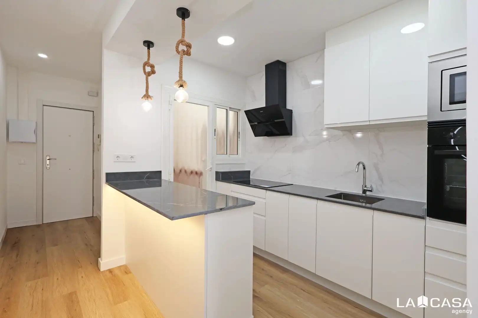 Piso con terraza en venta en Sants - Montjuïc, imagen 7