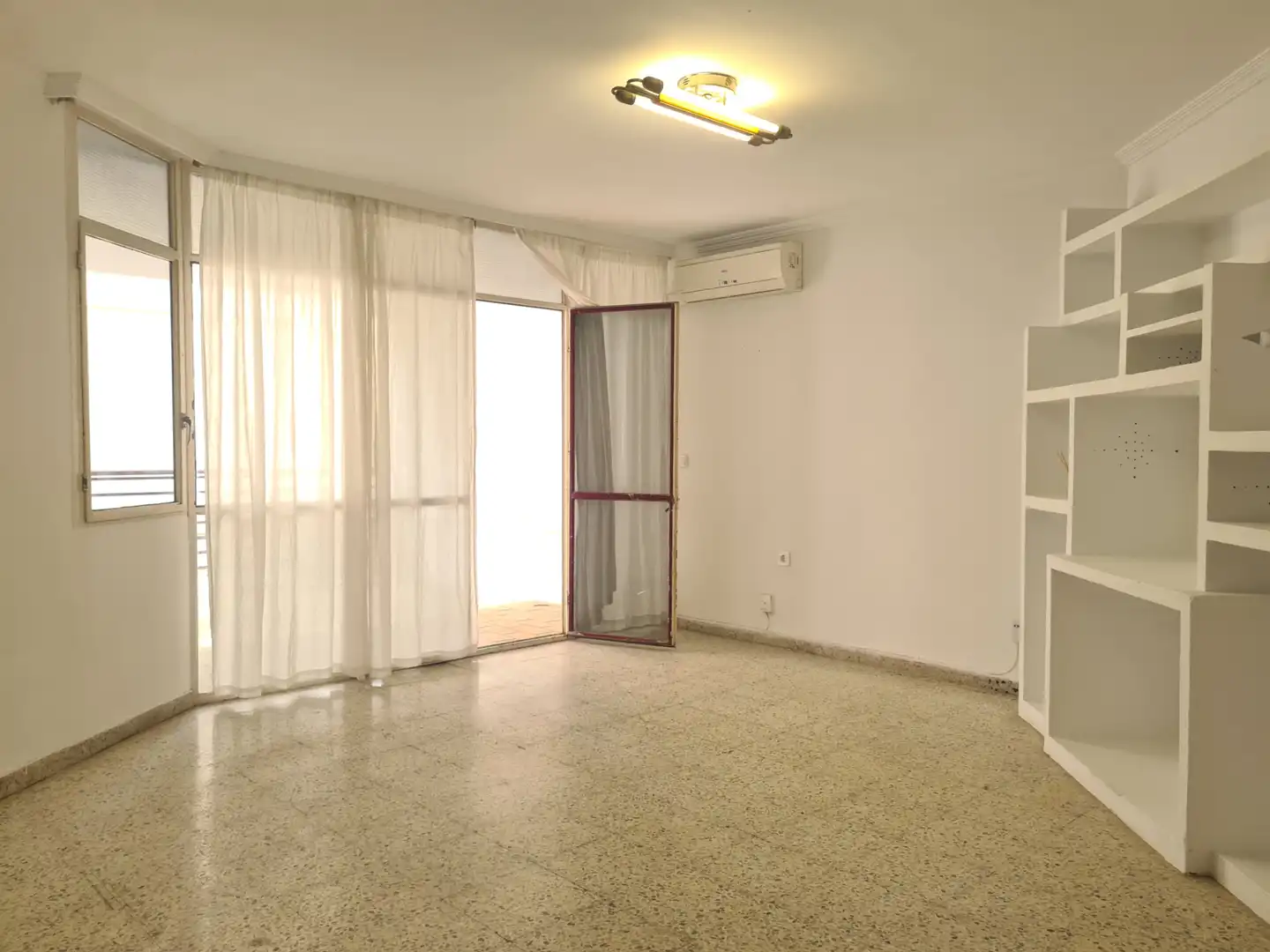 Sala de estar de Piso en venta en Bellavista - La Palmera