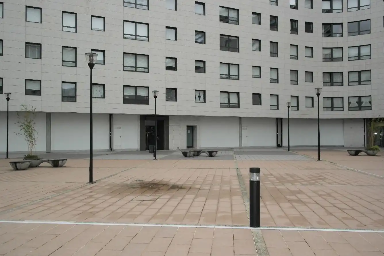 Vista exterior de Local en venta en Narón