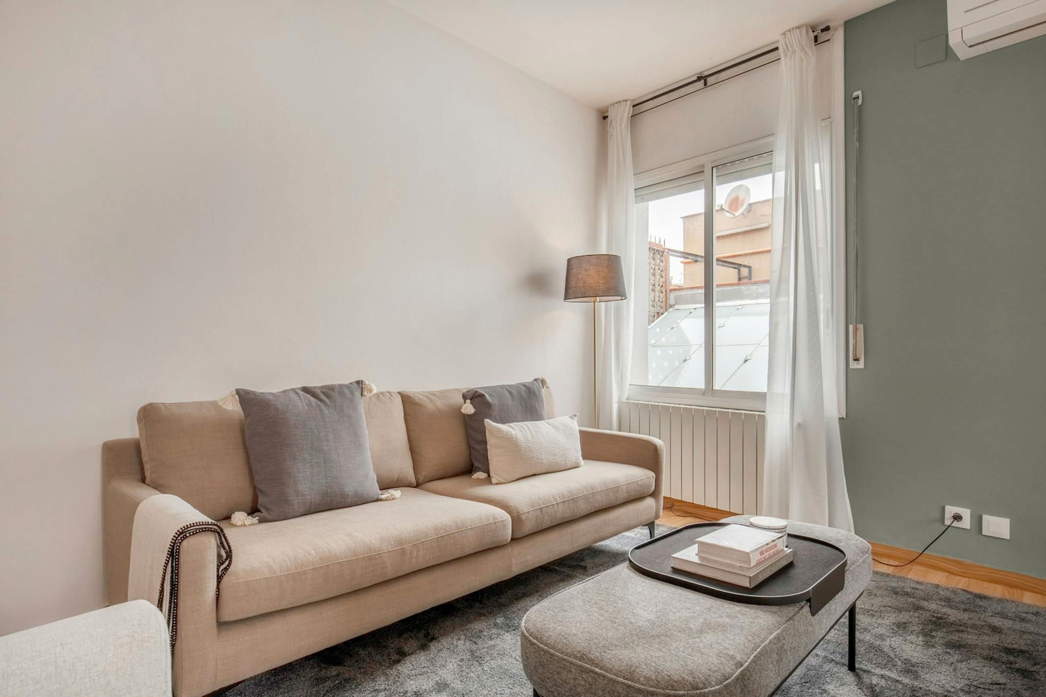 Flat to rent in N/A, La Maternitat i Sant Ramon