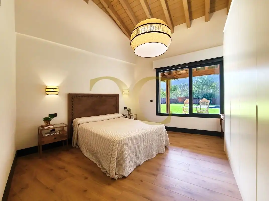 Bedroom of Houses for sale in Ribadesella  with Air Conditioner, Heating and Private garden