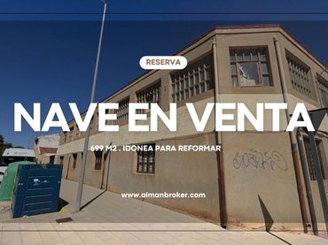 Nau industrial en venda a Calle VIRGEN PILAR 20