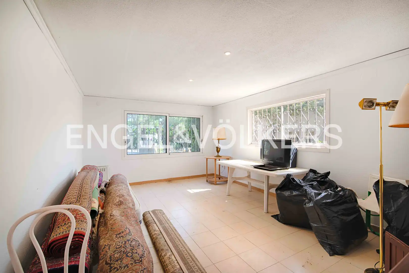 Detached house with pool for sale in Carrer de la Pujada del Puig Rom, imagen 42