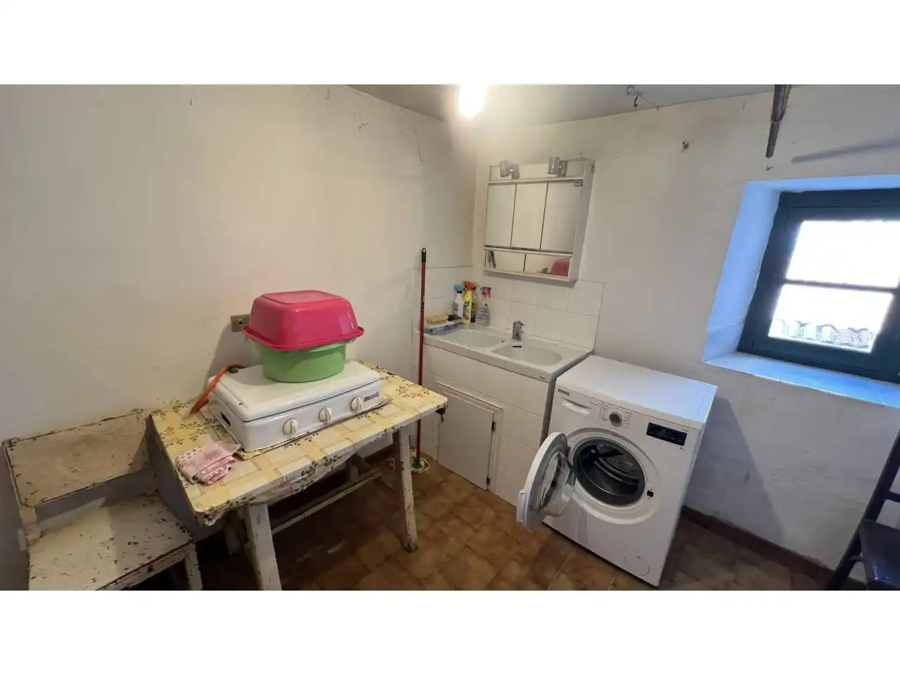 Houses for sale in Merindad de Montija  with Heating, Private garden and Terrace