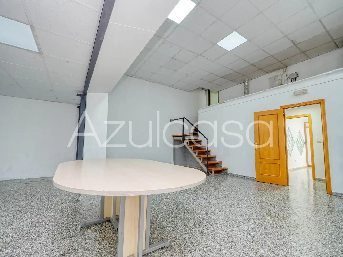 Commercial properties for sale in Alicante / Alacant  with Air Conditioner