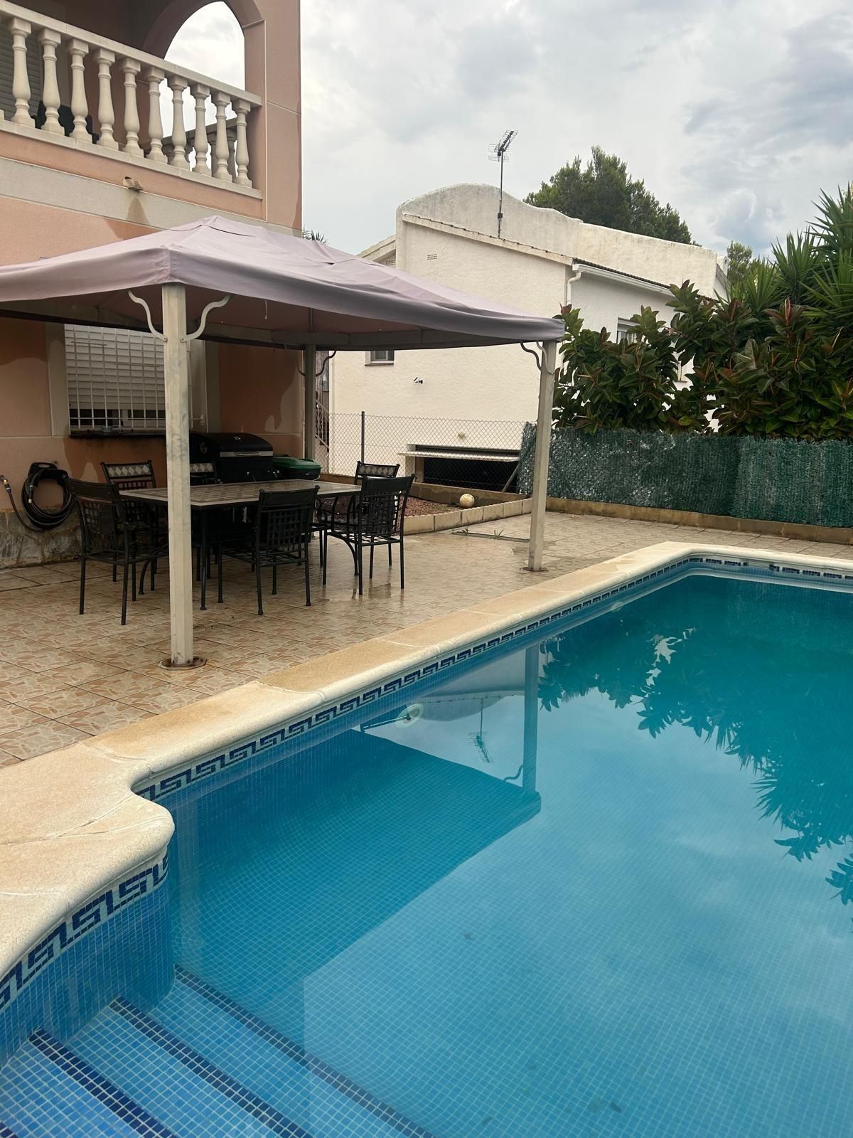 Piscina de Casa o xalet en venda en El Vendrell amb Calefacció, Jardí privat i Terrassa
