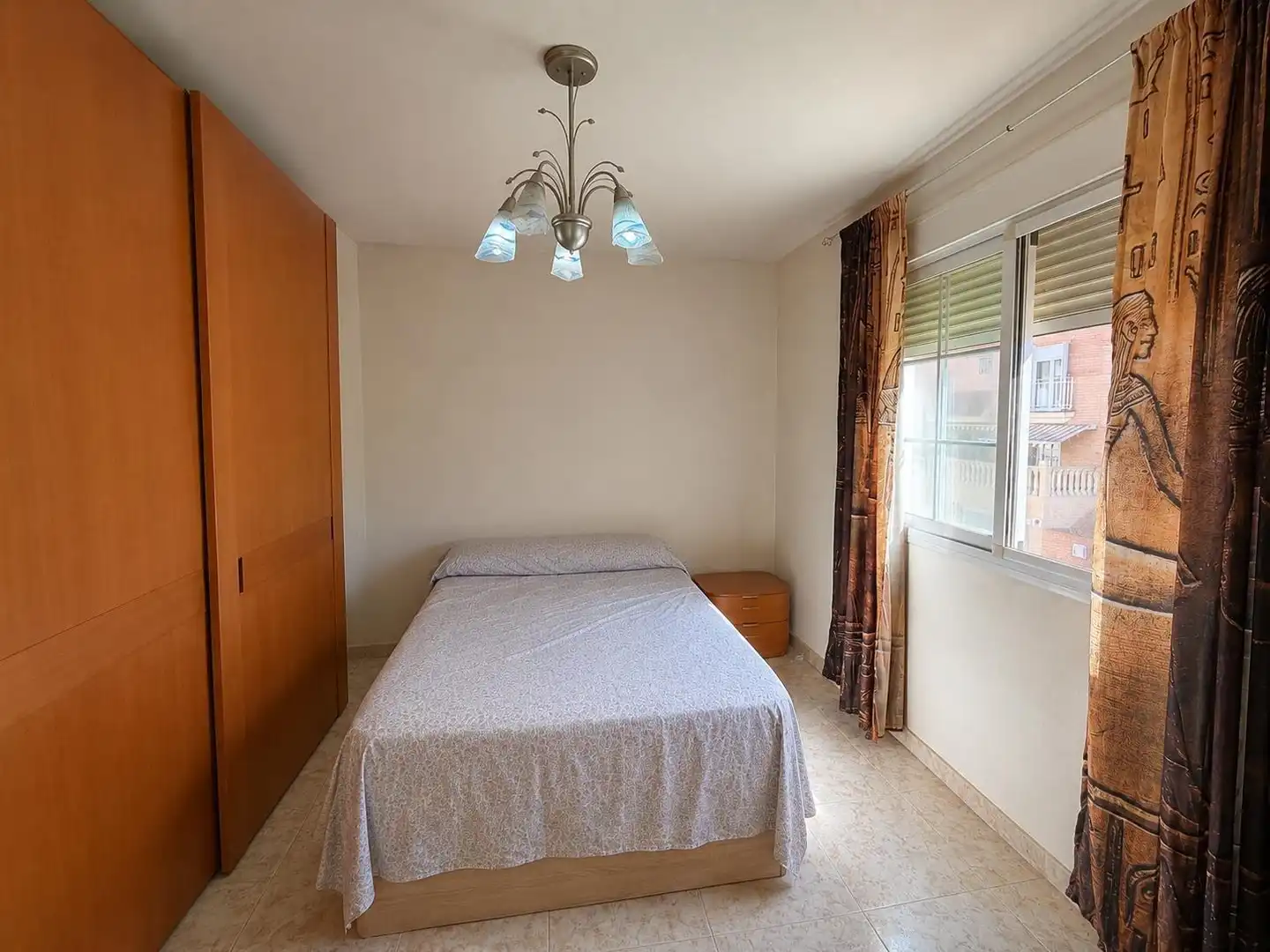 Bedroom of Detached homes for sale in Roquetas de Mar