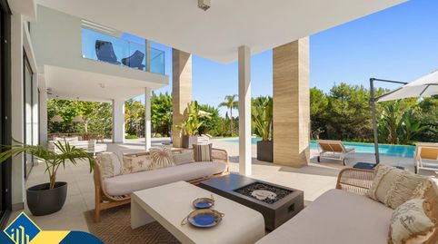 Villa con piscina privada en la provincia de Málaga, en Marbella, en la zona de Nueva Andalucía. 6 habitaciones | 611 m² | 1.5 kil, imatge 4