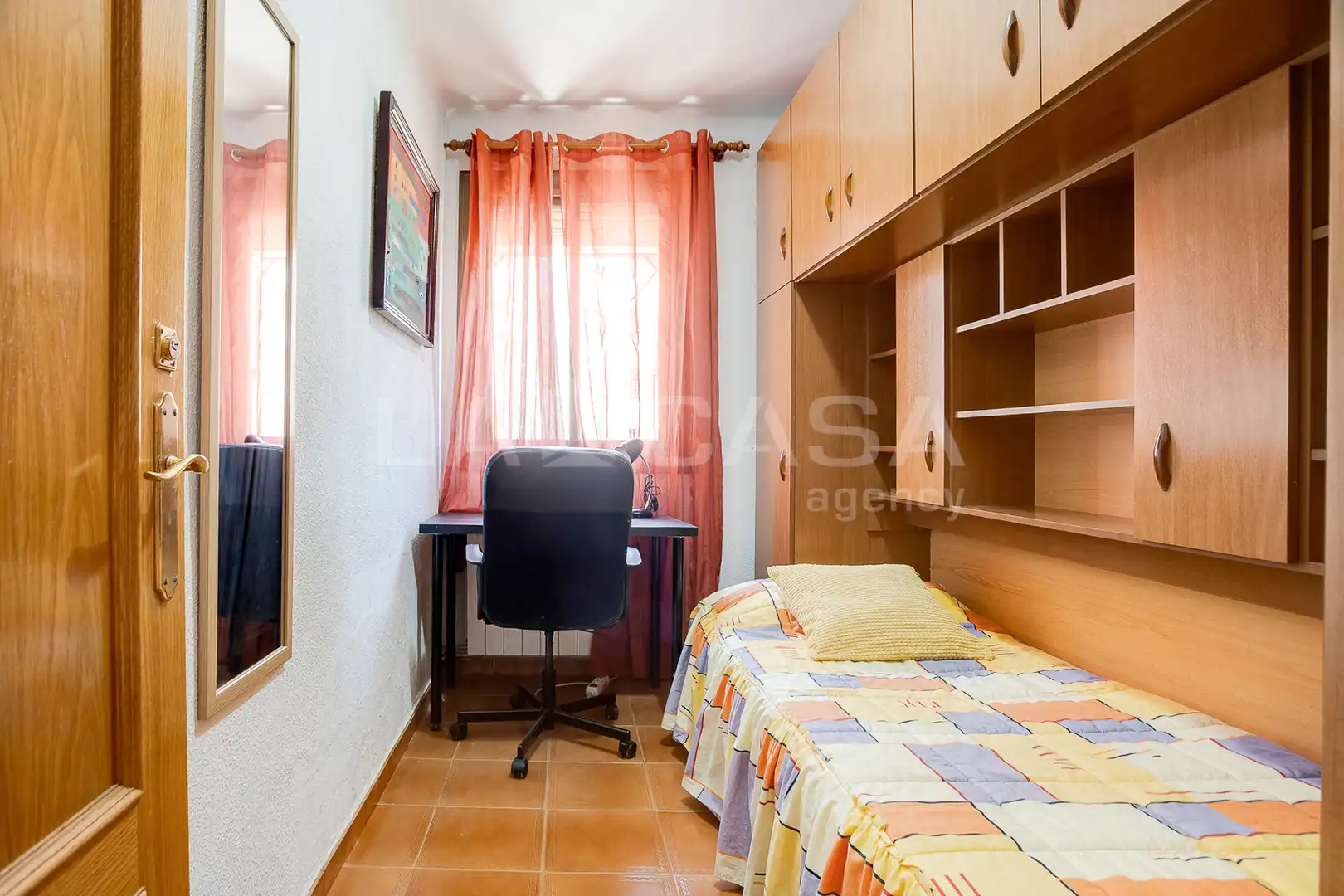 Bedroom of Flat for sale in Cornellà de Llobregat  with Heating