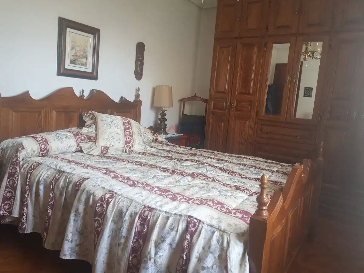Dormitori de Casa o xalet en venda en Pancorbo amb Calefacció, Terrassa i Traster