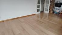 Sala d'estar de Pis en venda en  Zaragoza Capital amb Aire condicionat, Terrassa i Traster