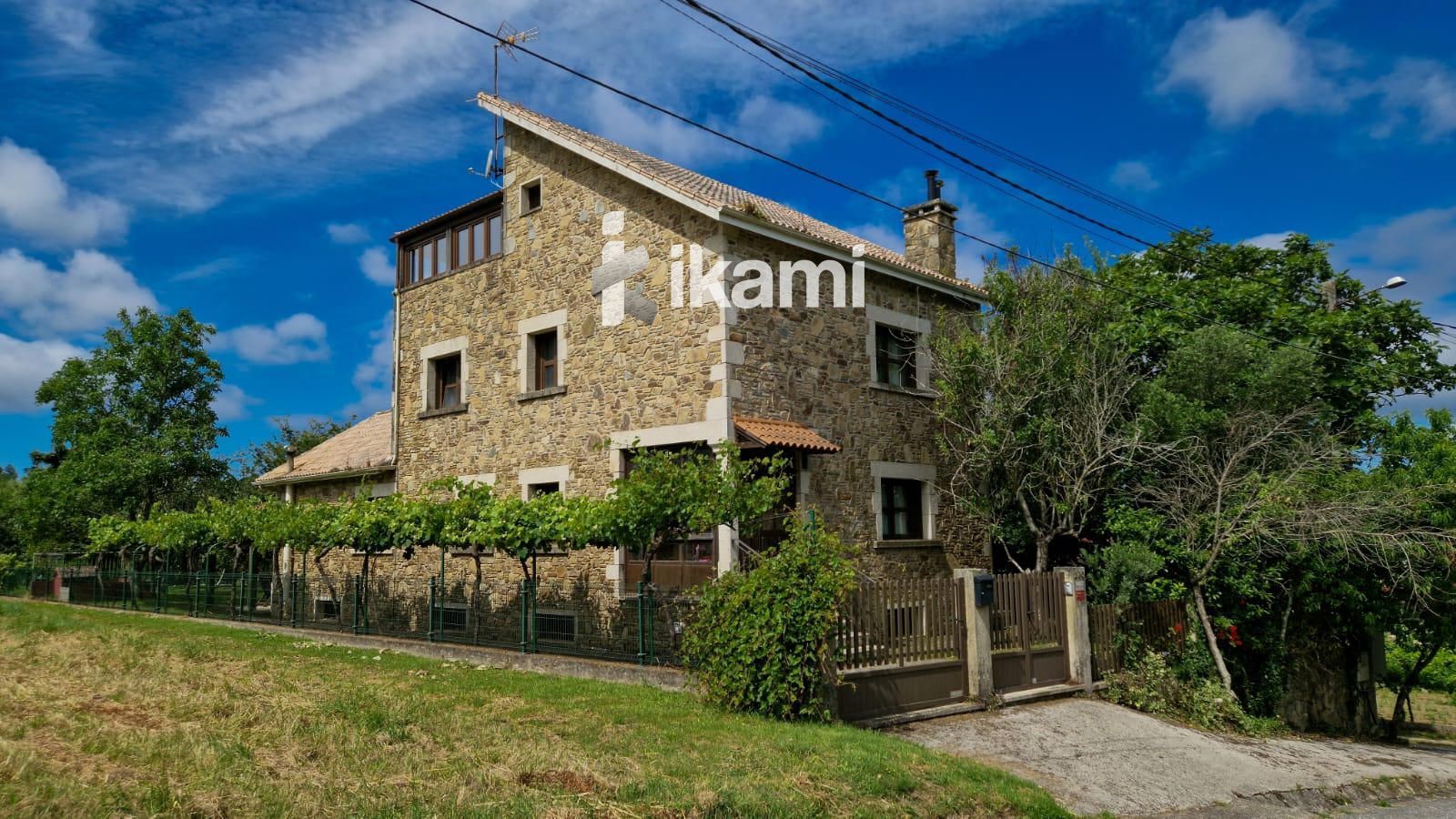 Vista exterior de Casa o chalet en venta en Sanxenxo con Calefacción, Terraza y Trastero