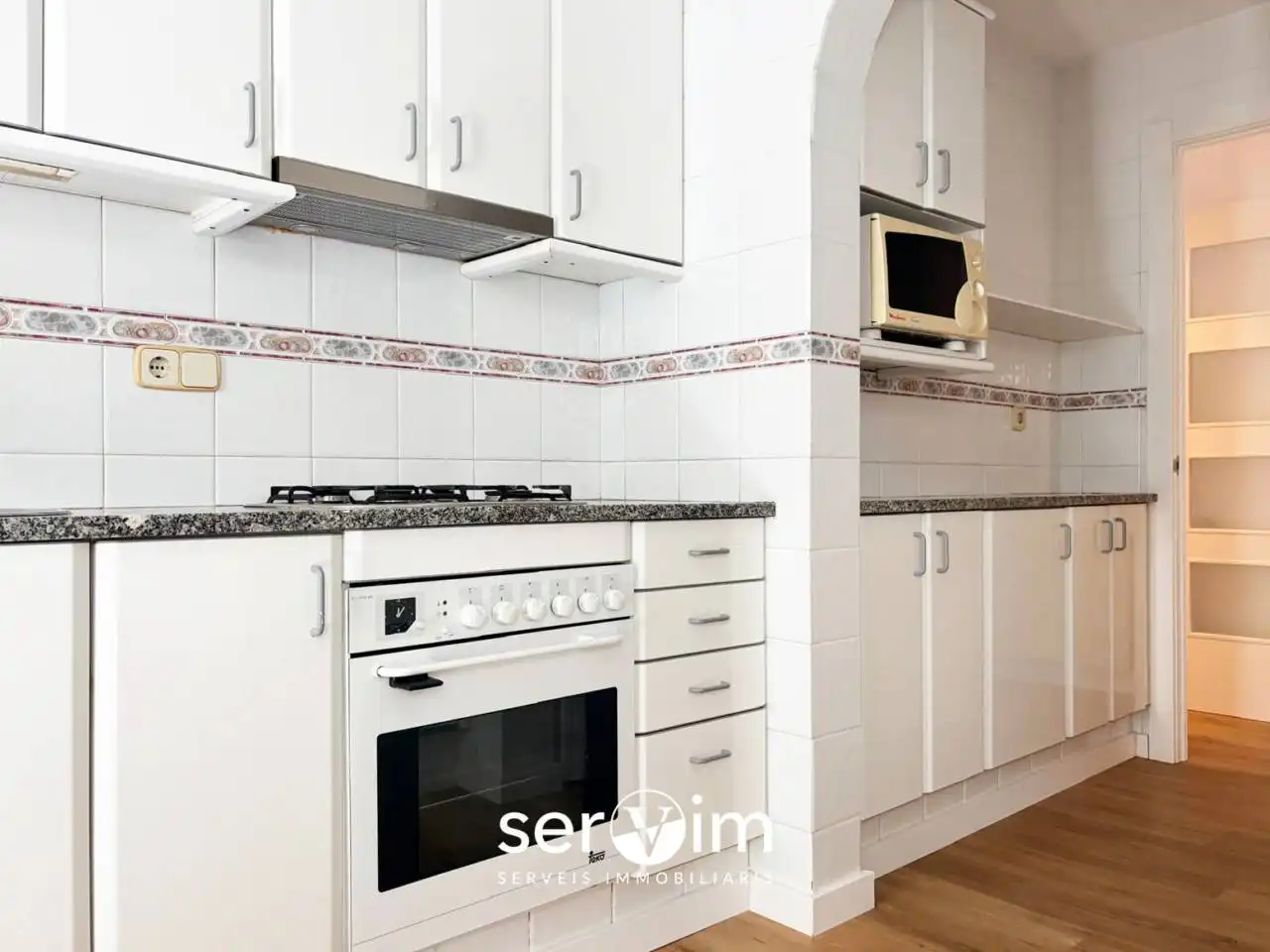 Kitchen of Flat for sale in Palamós  with Air Conditioner, Heating and Parquet flooring