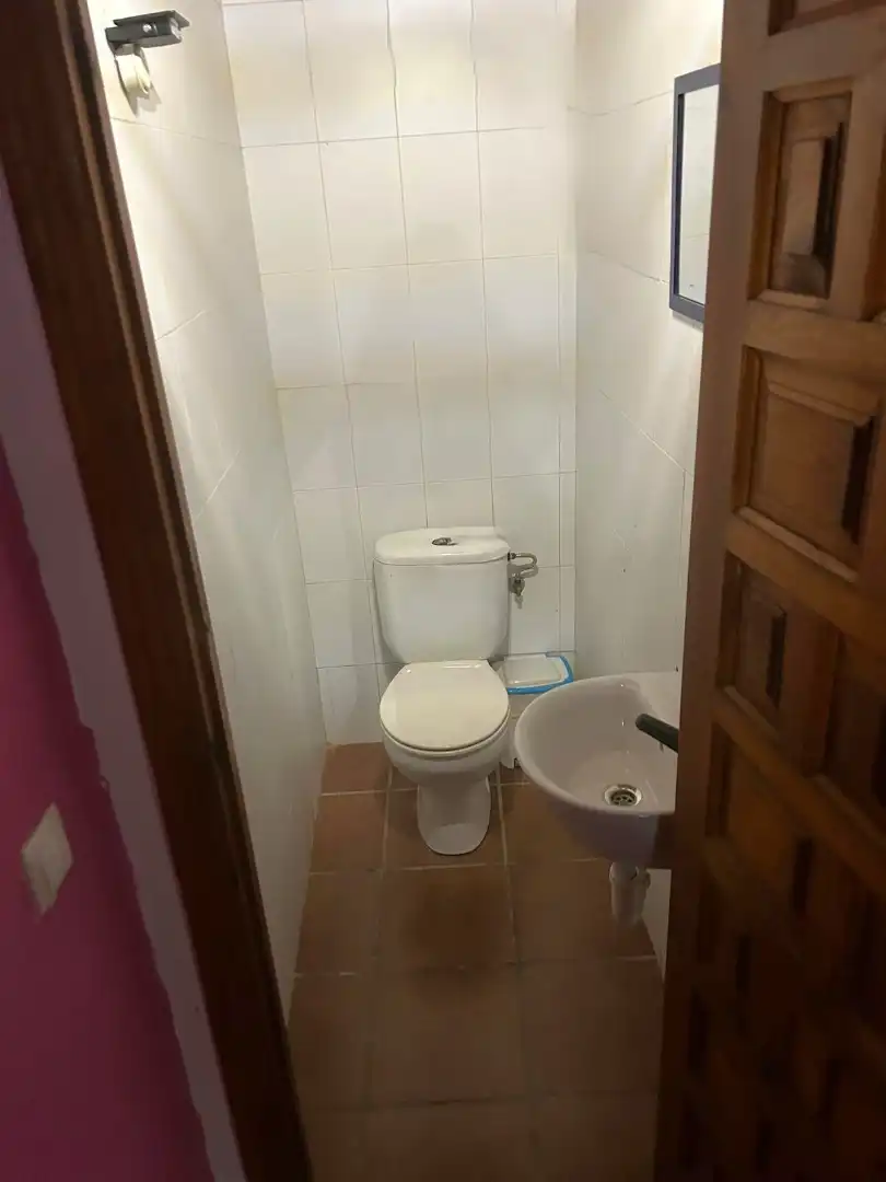 Bathroom of Commercial properties for rent in Cartagena  with Air Conditioner, Heating and Furnished